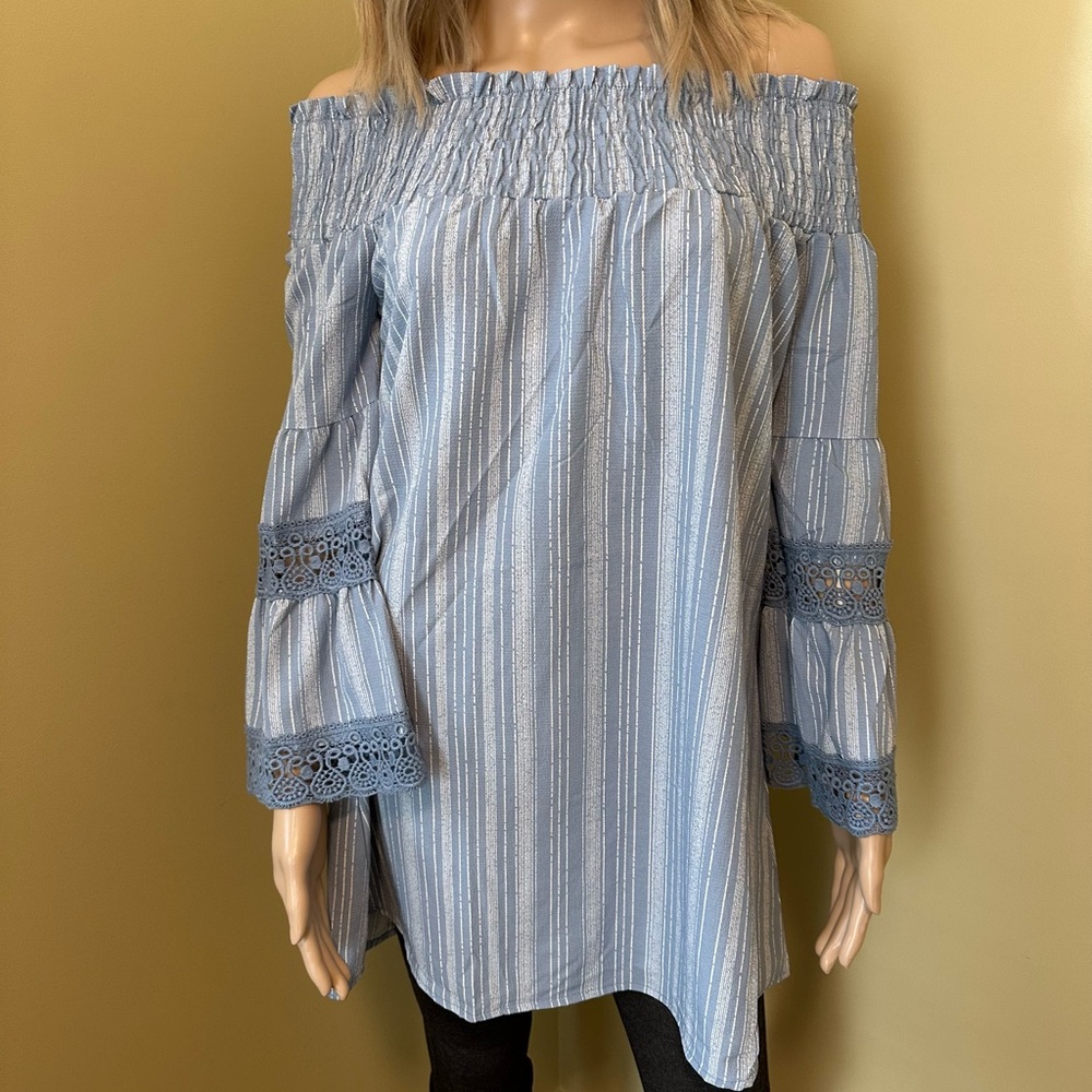 Blue Off-Shoulder Women's Top Bell Sleeve Embroidered Boho Blouse Medium